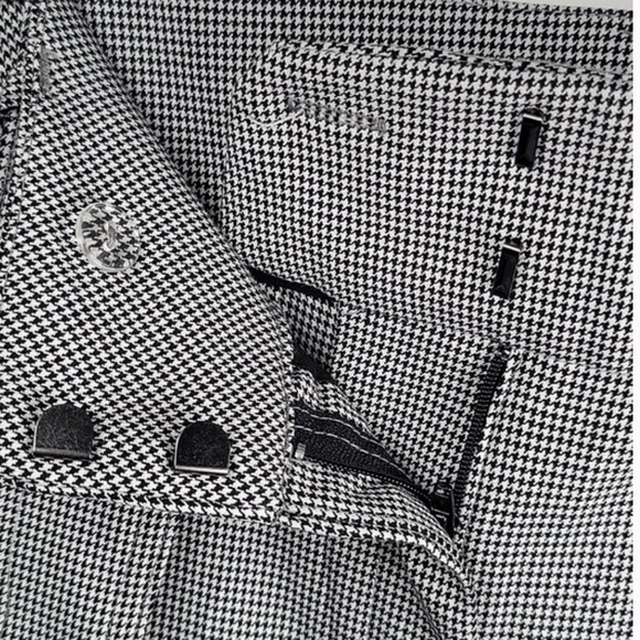 House of Harlow 1960 Pleated Front Wide Leg Houndstooth Trouser - Picture 10 of 12